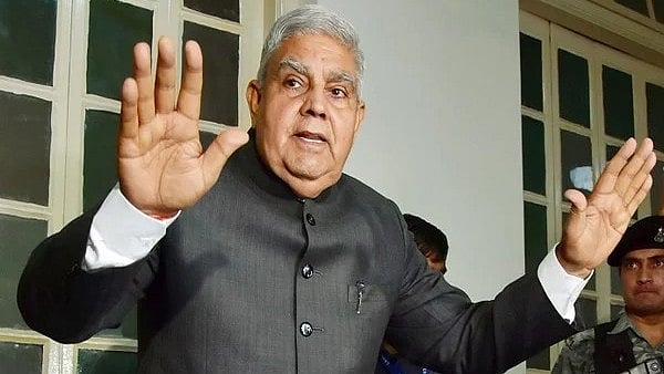 Former Vice President Jagdeep Dhankhar Asked To Vacate Residence Immediately? PIB Debunks Fake News Doing Rounds On Social Media